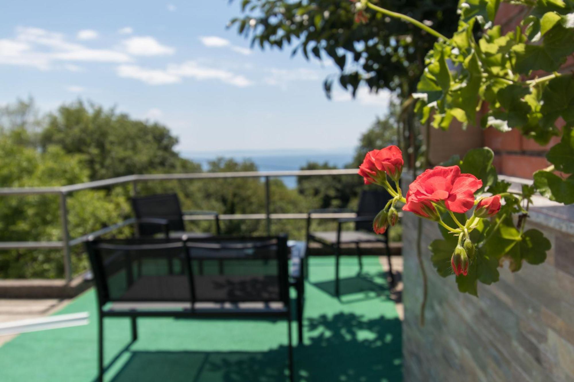 Apartments Vesna Opatija Ngoại thất bức ảnh
